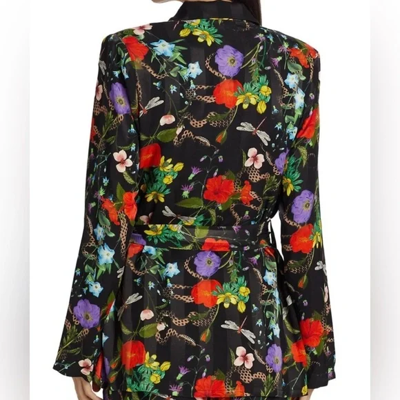 NWT L'Agence Ciara Robe Top Black Multi Botanical Snake Floral Black Size Medium - Picture 4 of 8